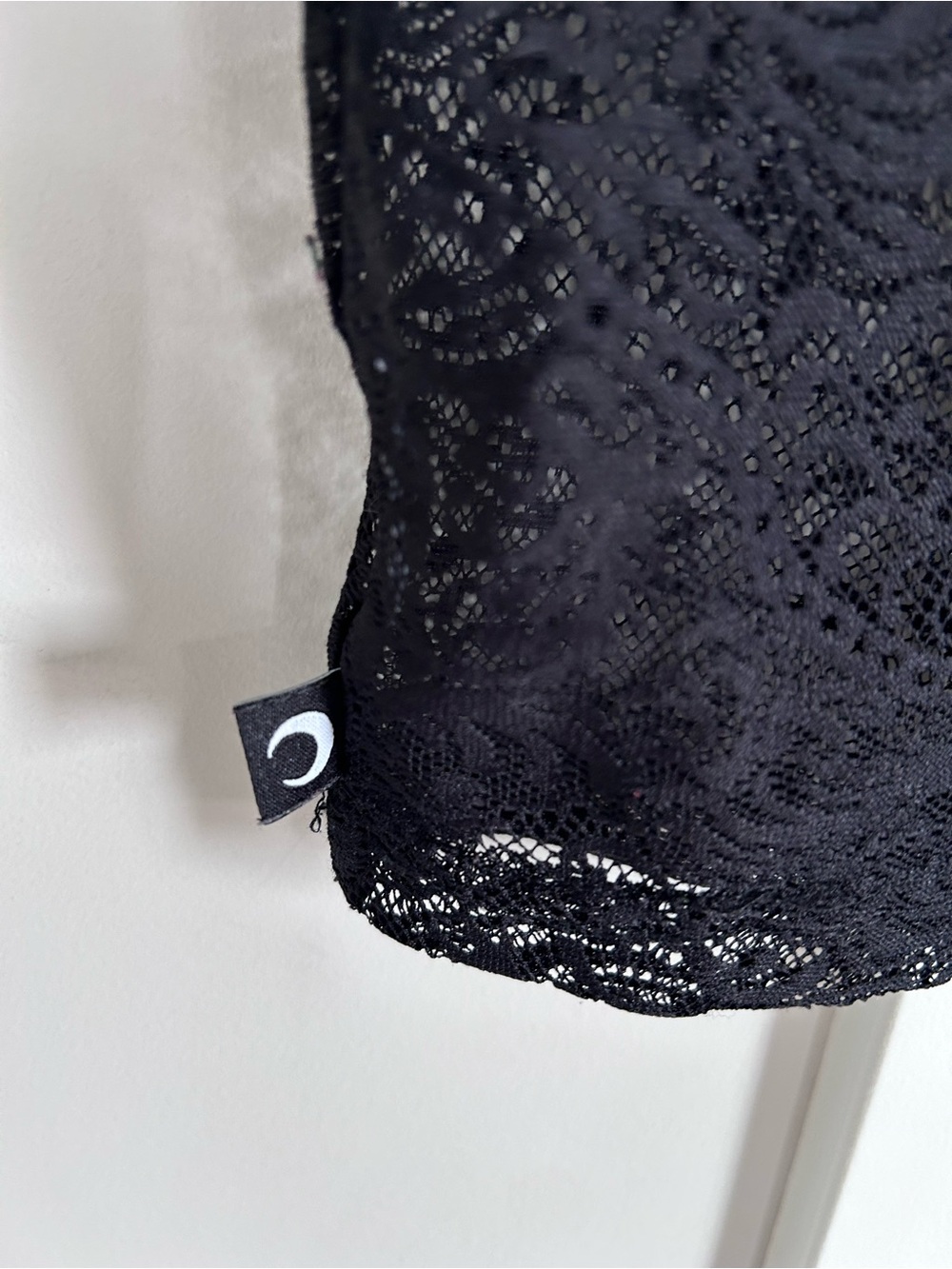 KILLSTAR Ava Lace Crop Top Short Sleeve Black Gothic Sheer Grunge Dark Academia - Picture 5 of 7